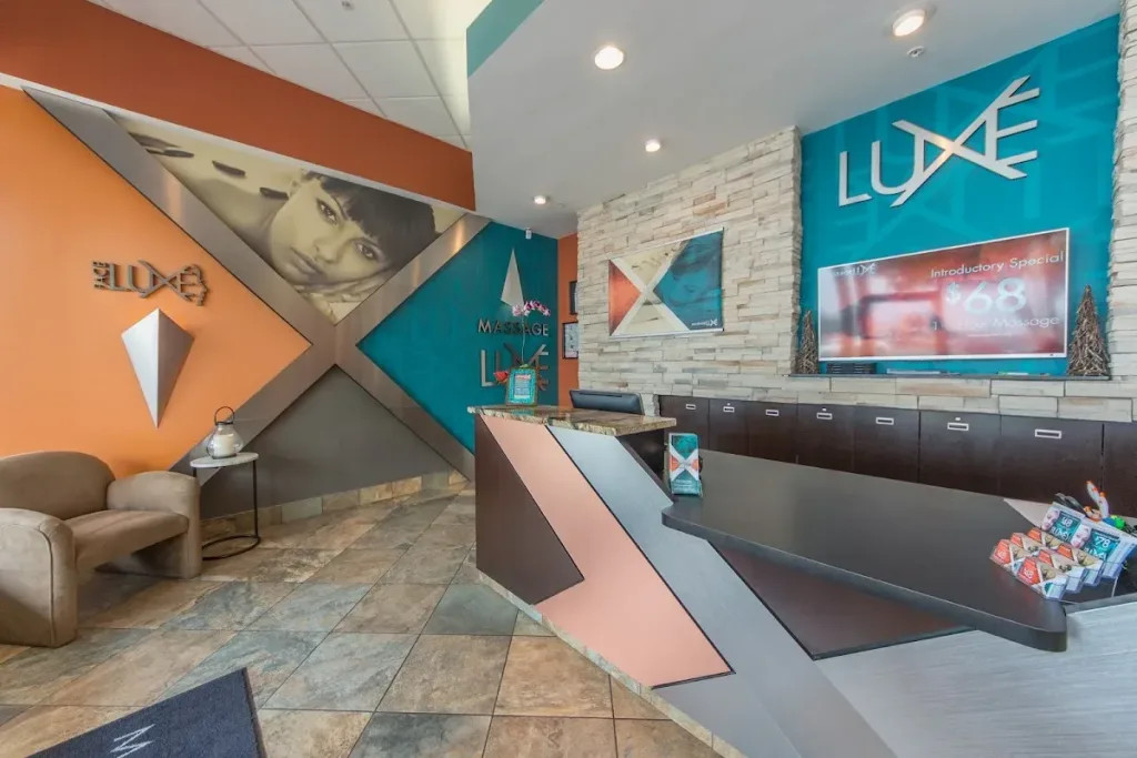 MassageLuXe — Day spa in St. Petersburg